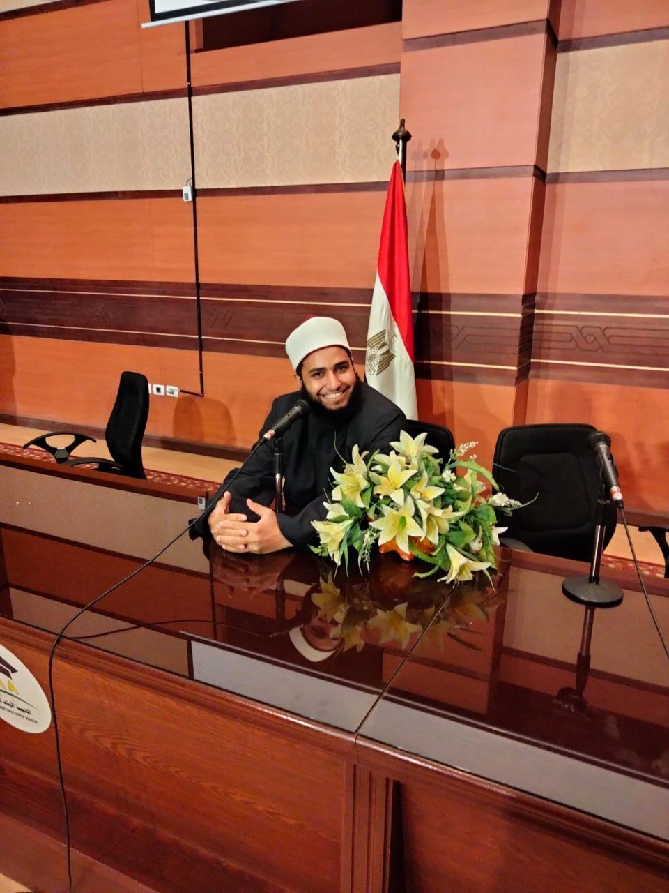 الشيخ - مؤسس كبسولة شرعية